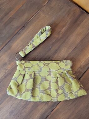 Maruca NWOT CHICA Zippered Clutch Wristlet Bag